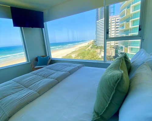 surfers-paradise-2-bedroom(3)
