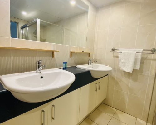 surfers-paradise-deluxe-holiday-accommodation(25)